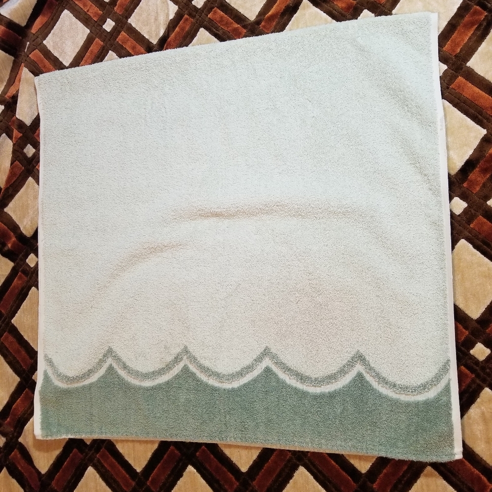 Vintage Bathtowel